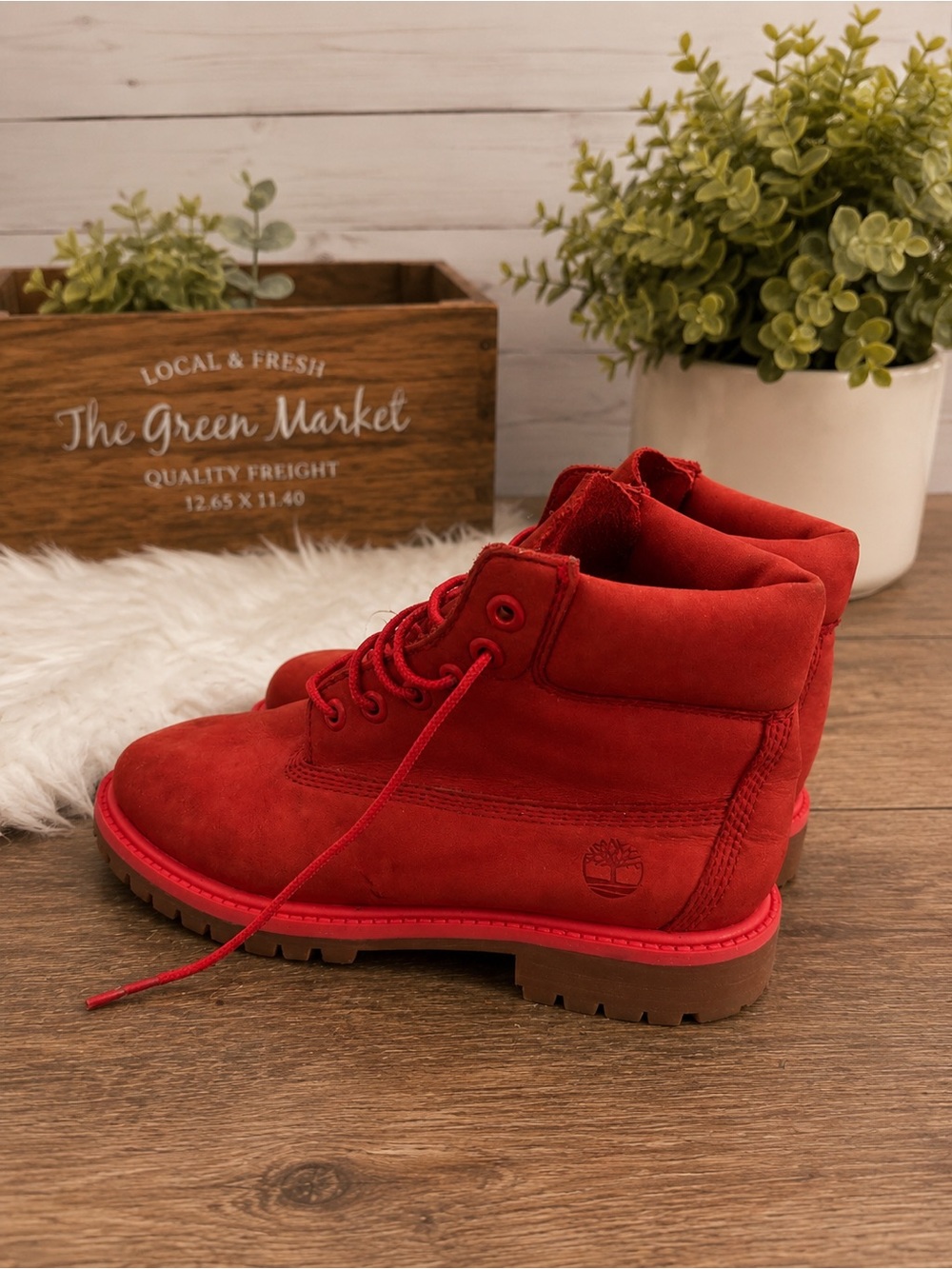 Timberland Red Nubuck 6-Inch Lace-Up Boots Boys Youth Size 3